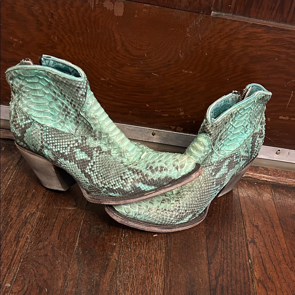 Corral Genuine Python Leather Western Booties Siz… - image 7